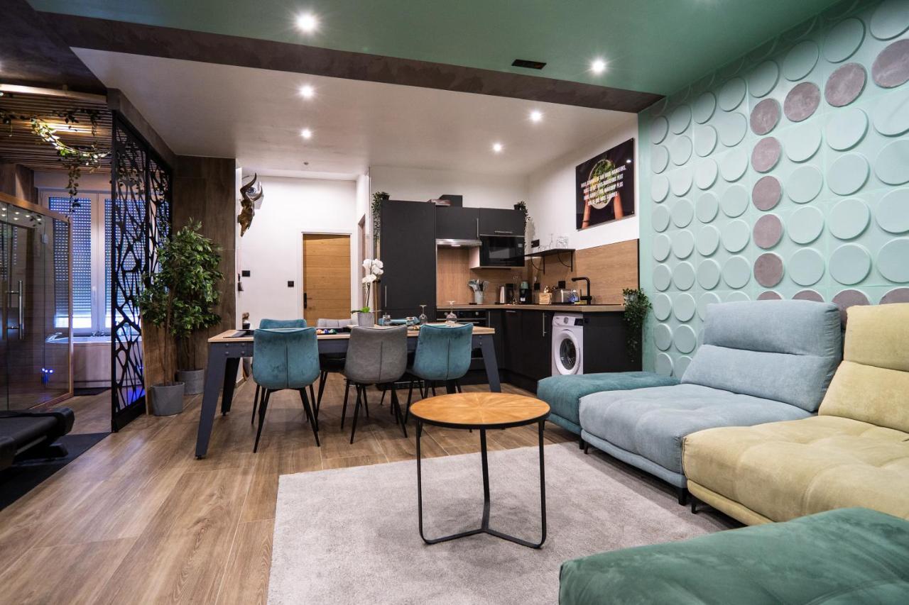 Capsule Wellness - Sauna - Balneo - Machine De Sport Privatif - Ps5 - 2 Chambres Valenciennes Buitenkant foto