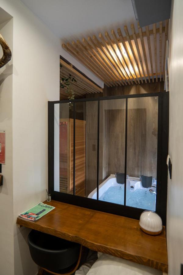 Capsule Wellness - Sauna - Balneo - Machine De Sport Privatif - Ps5 - 2 Chambres Valenciennes Buitenkant foto