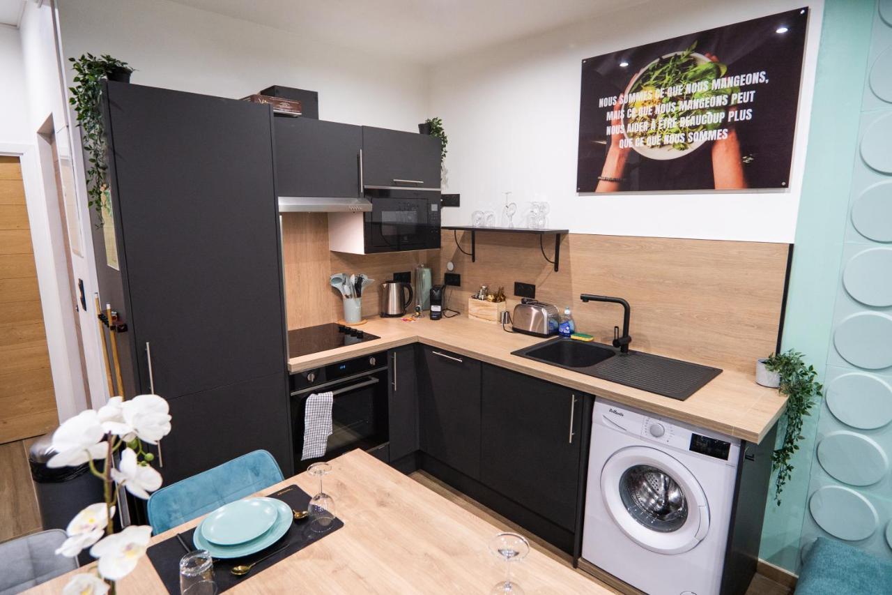 Capsule Wellness - Sauna - Balneo - Machine De Sport Privatif - Ps5 - 2 Chambres Valenciennes Buitenkant foto