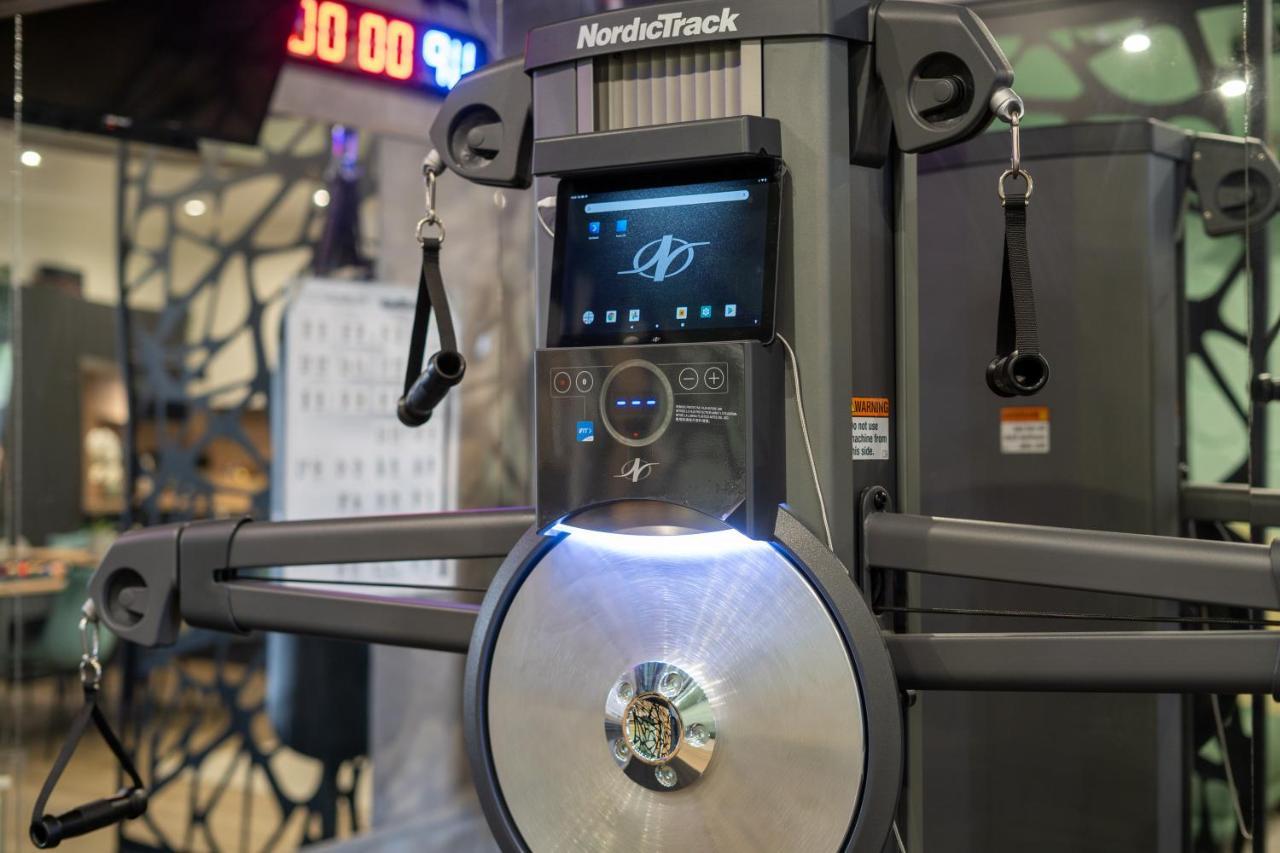 Capsule Wellness - Sauna - Balneo - Machine De Sport Privatif - Ps5 - 2 Chambres Valenciennes Buitenkant foto